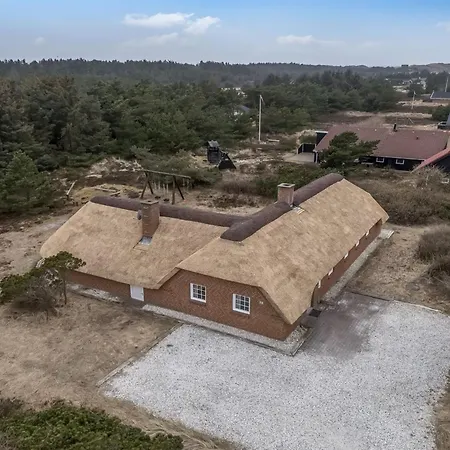 Holiday home Seppo - 900m From The Sea In Western Jutland By Interhome *