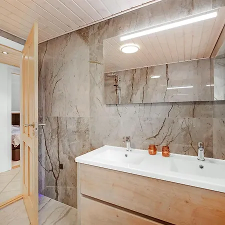 Seppo - 900m From The Sea By Interhome *